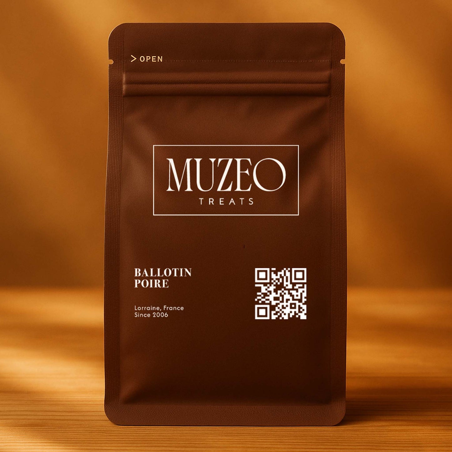 <div style="text-align: center;"> <span style="color: #1D1919;">Ballotin Poire (3 oz.)</span><br><span style="color: #444444;">Lorraine, France </span> <br> <span style="color: #444444;">Pouch Dims. Pouch Dims. 6.0" × 3.5" × 2.15"</span> </div>