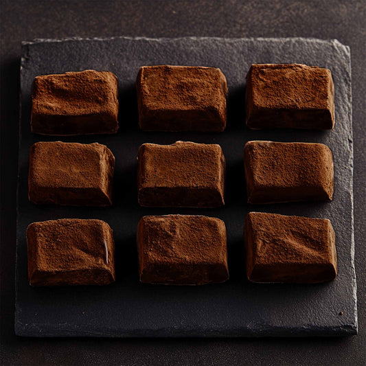 <div style="text-align: center;"> <span style="color: #1D1919;">Bûchettes Praliné à L’Ancienne (3 oz.)</span><br><span style="color: #444444;">Lorraine, France </span> <br> <span style="color: #444444;">Since 2006</span> </div> 