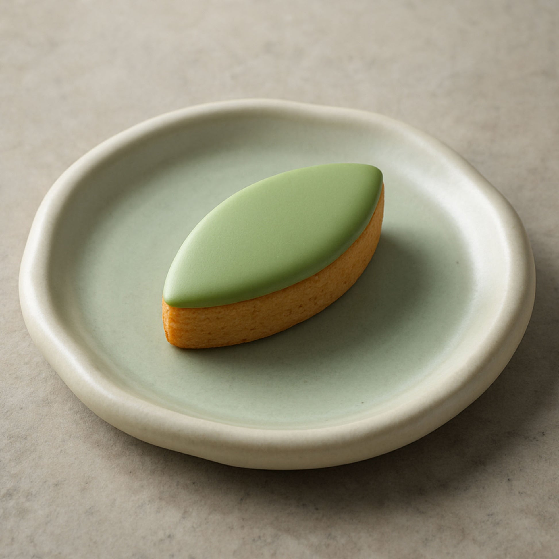 <div style="text-align: center;"> <span style="color: #1D1919;">Calissons Figues (4 oz.)</span><br><span style="color: #444444;">Aix-en-Provence, France</span> <br> <span style="color: #444444;">Since 2017</span> </div> 
