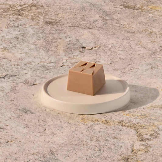 <div style="text-align: center;"> <span style="color: #1D1919;">Cremini con Nocciola Intera (5 oz.)</span><br><span style="color: #444444;">Alessandria, Italy</span> <br> <span style="color: #444444;">Since 1907</span> </div> 